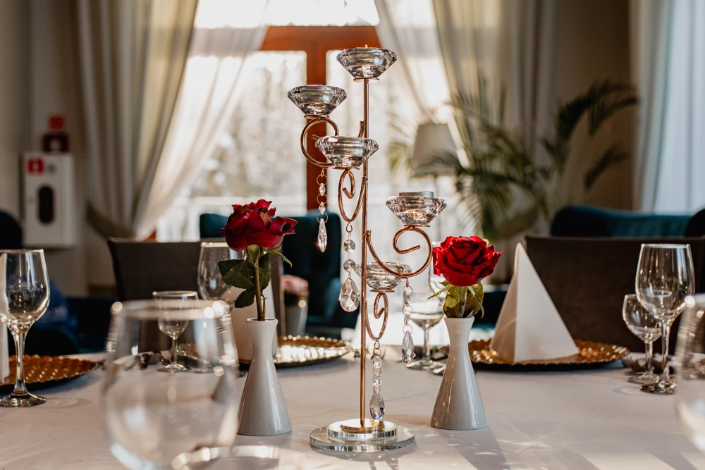 Festive and Romantic Candlelight Dinner at “ Malina i Pokrzywa” Restaurant